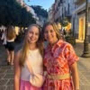 Meet your Posher, Valerie